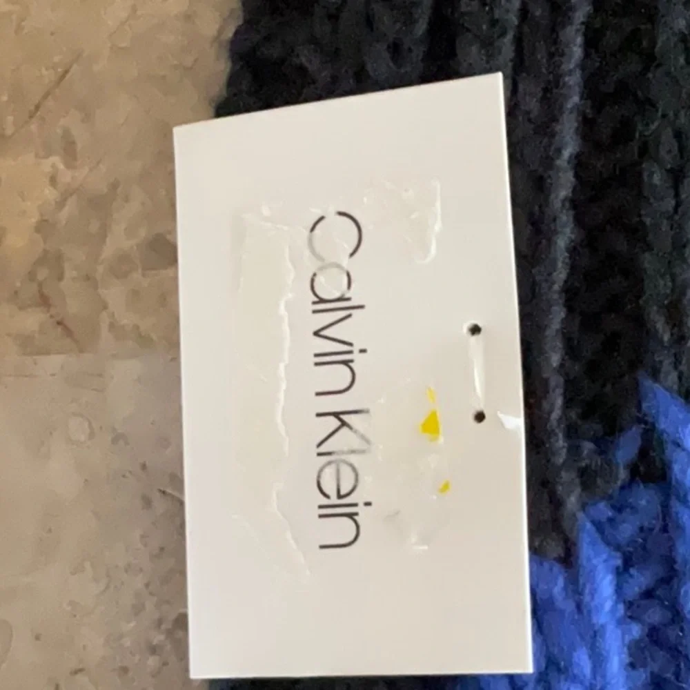 CALVIN KLEIN Men’s Scarf 100% Acrylic